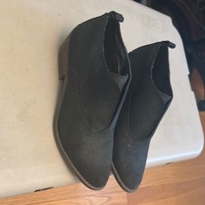 Cute suede Lucky Brand black booties